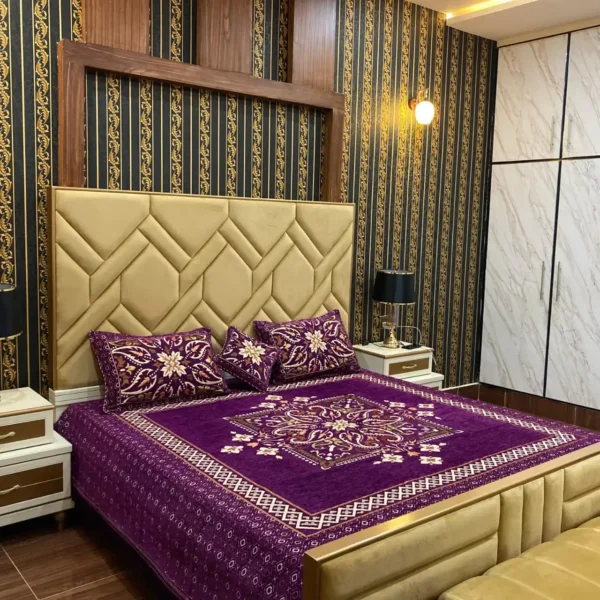 4 piece Velvet Bedsheet 4